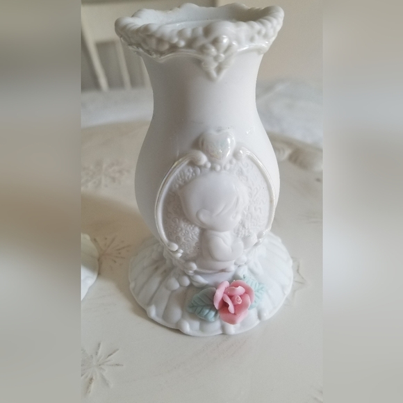 Set of 2 Beautiful Precious Moments Ceramic Candle Sticks Holder Boy Girl Enesco - Picture 3 of 9